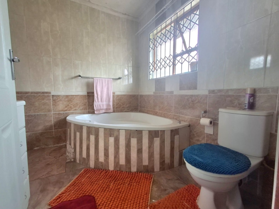 5 Bedroom Property for Sale in Dawn Eastern Cape